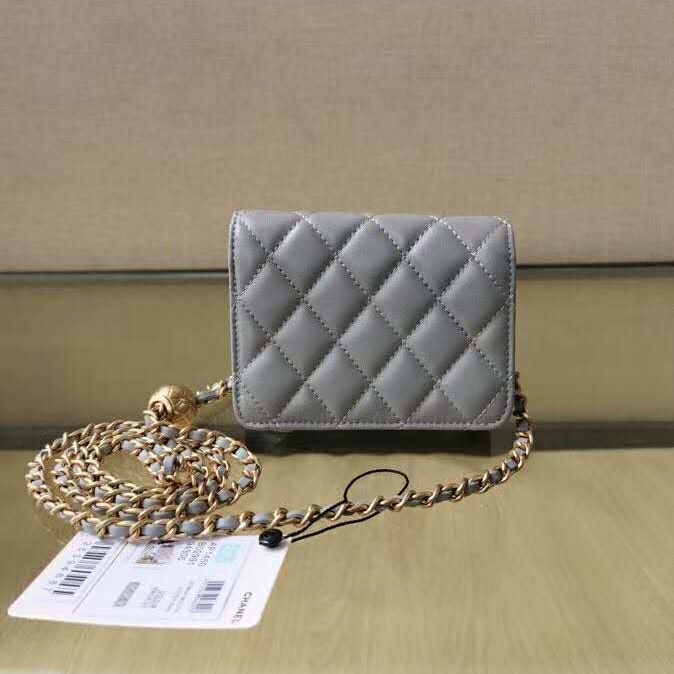 2020 Chanel clutch with chain