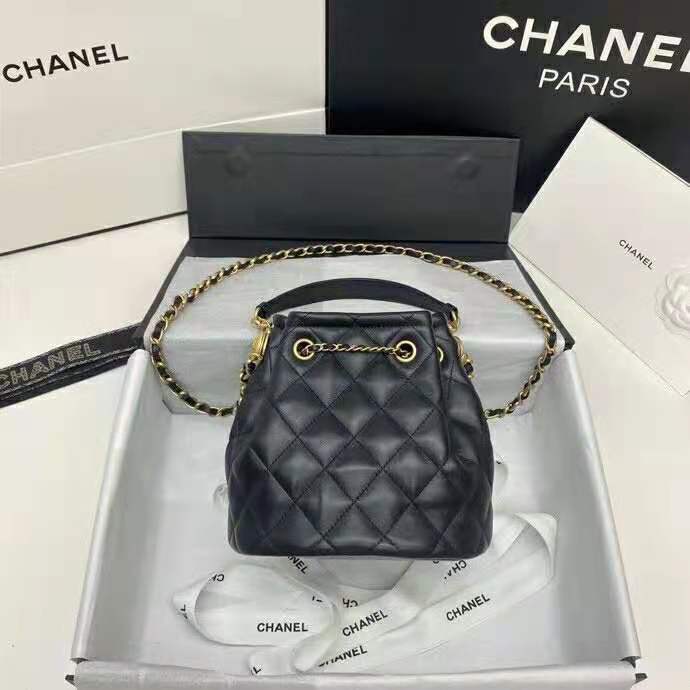 2020 Chanel drawstring bag