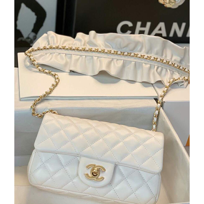 2020 Chanel flap bag