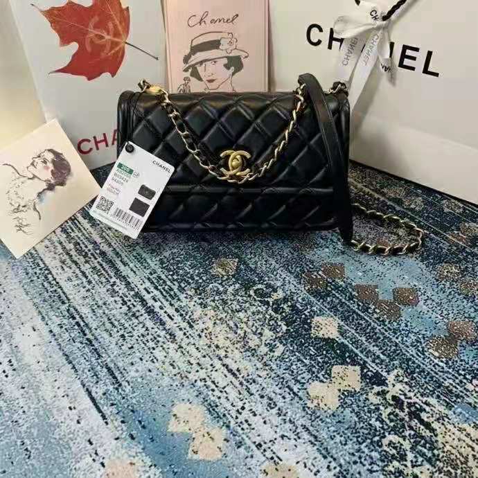 2020 Chanel flap bag