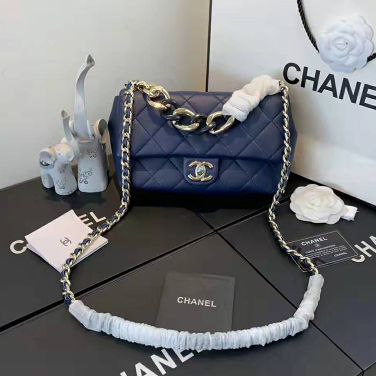 2020 Chanel flap bag