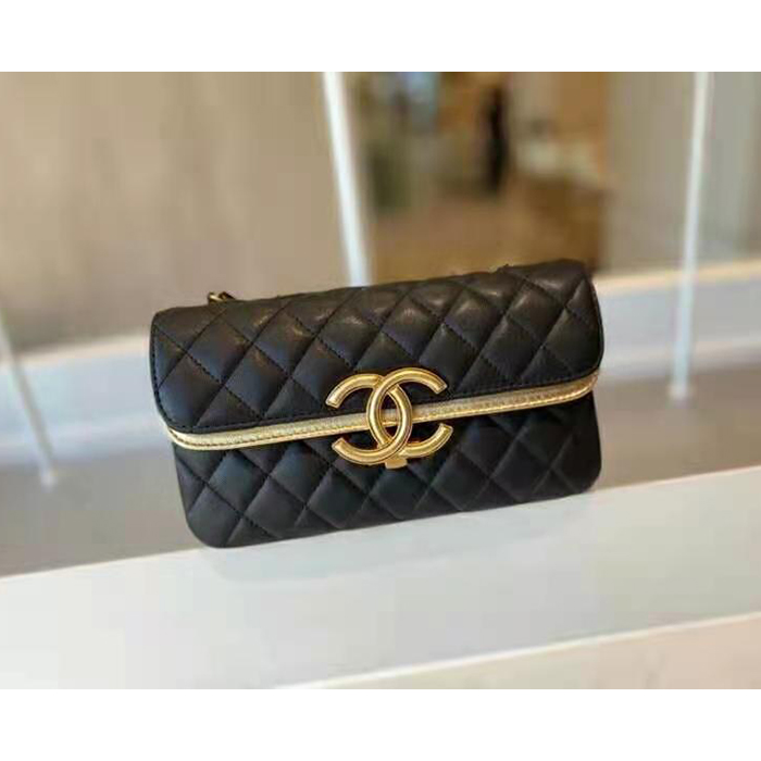 2020 Chanel flap bag