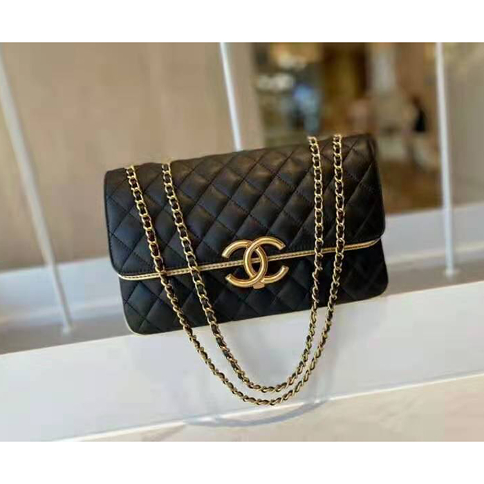 2020 Chanel flap bag