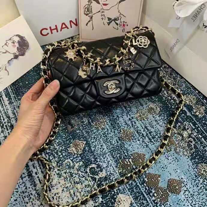 2020 Chanel flap bag