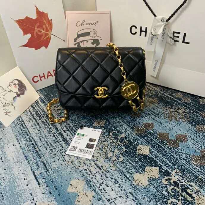 2020 Chanel flap bag