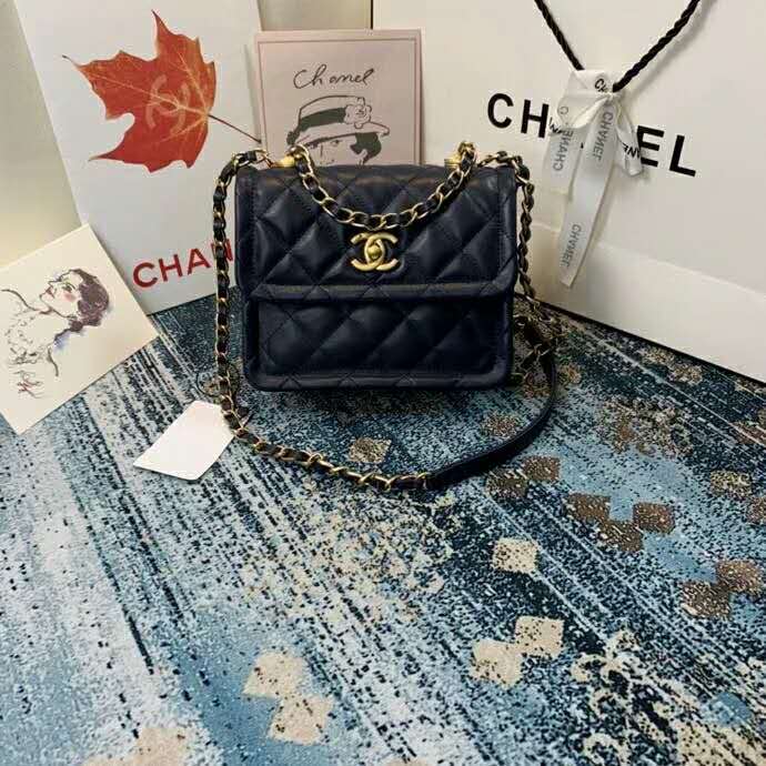 2020 Chanel flap bag