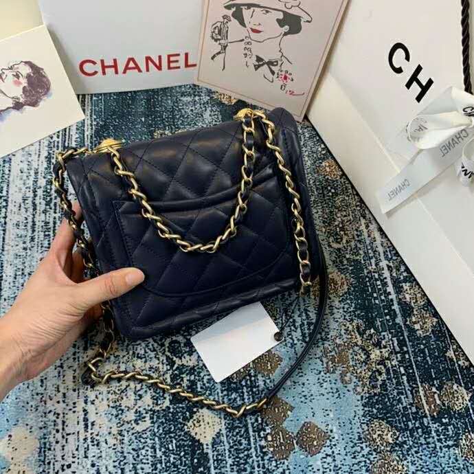 2020 Chanel flap bag