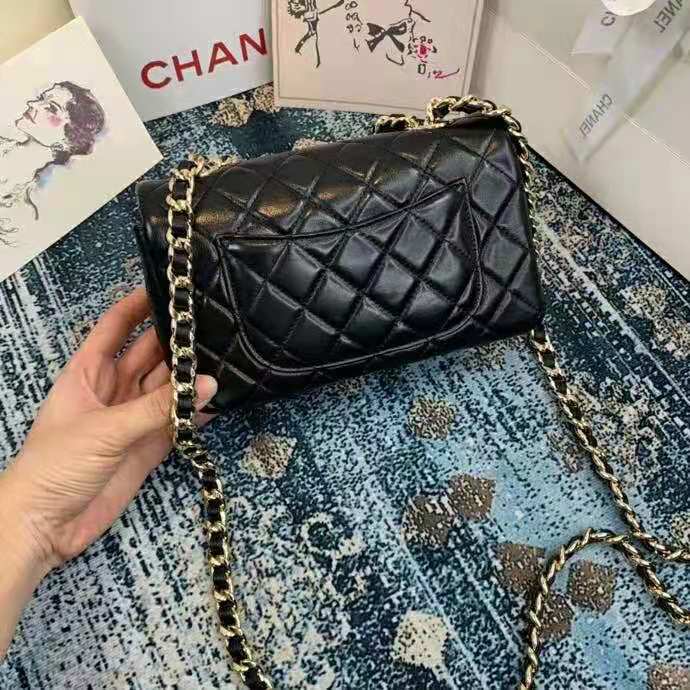 2020 Chanel flap bag