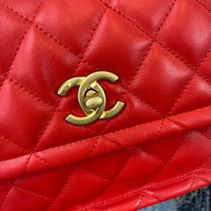 2020 Chanel flap bag