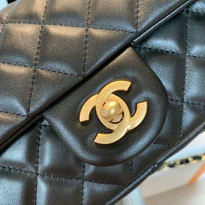 2020 Chanel flap bag