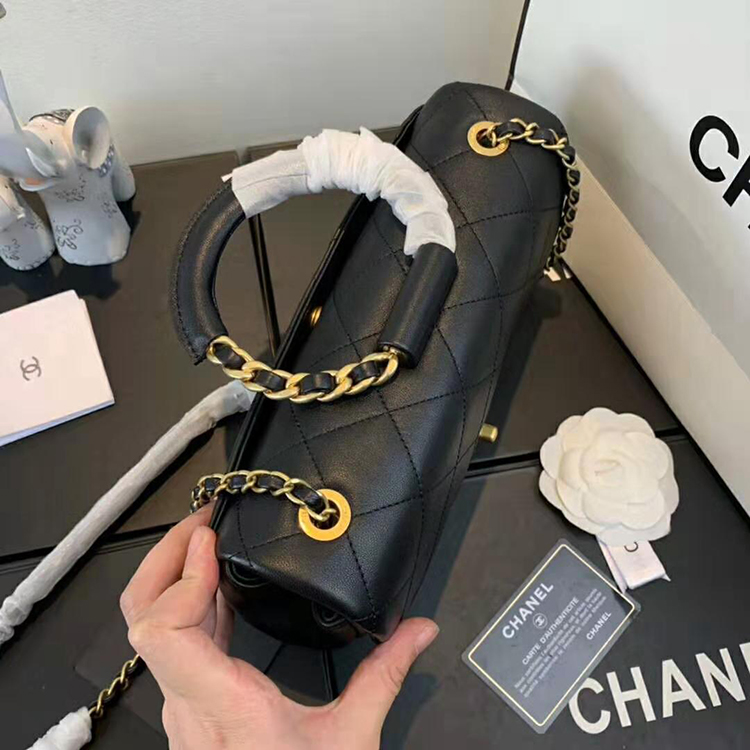 2020 Chanel flap bag