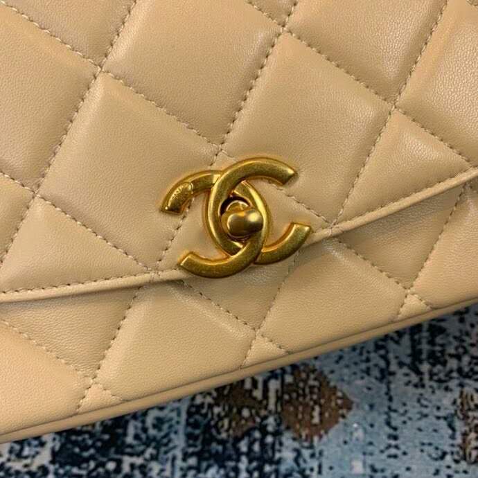 2020 Chanel flap bag