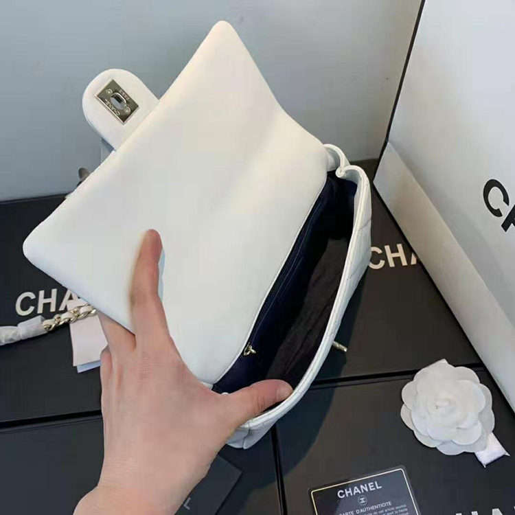 2020 Chanel flap bag