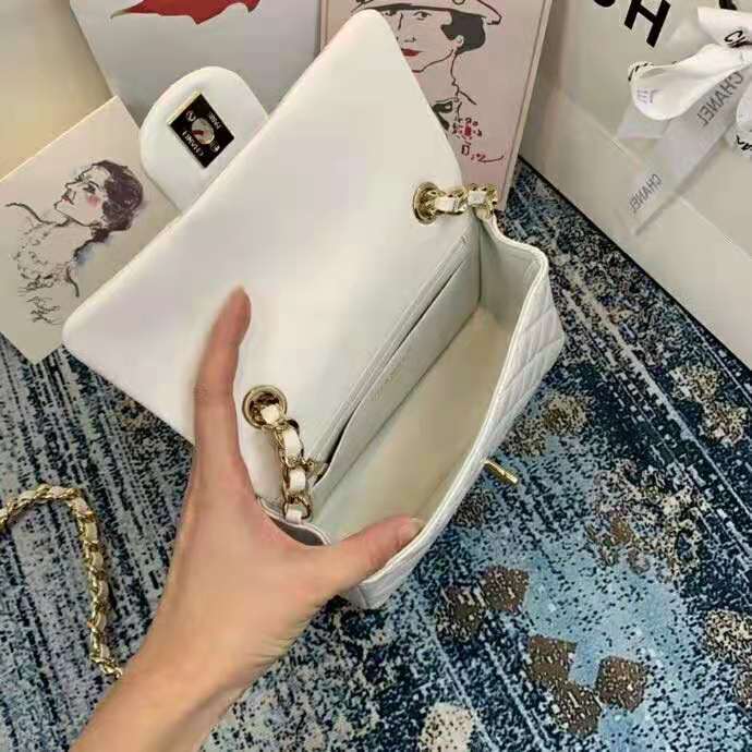 2020 Chanel flap bag