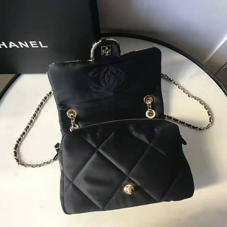 2020 Chanel flap bag