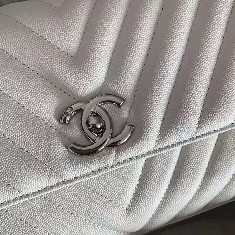 2020 Chanel flap bag with top handle