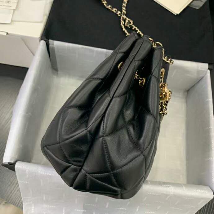 2020 Chanel large drawstring bag