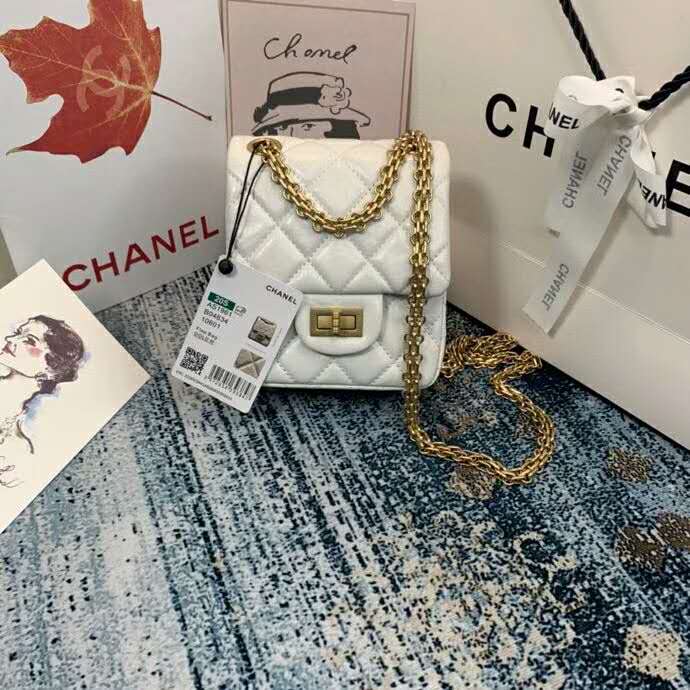 2020 Chanel mini 2.55 handbag