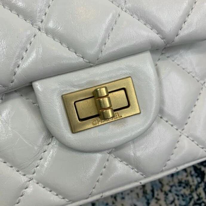 2020 Chanel mini 2.55 handbag