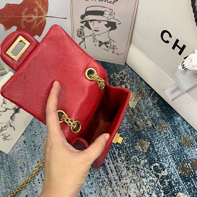 2020 Chanel mini 2.55 handbag