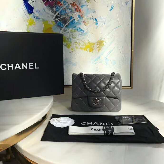 2020 Chanel mini Classic Flap Bag