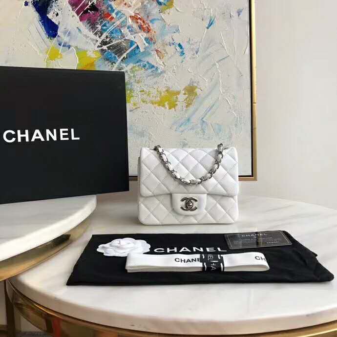 2020 Chanel mini Classic Flap Bag