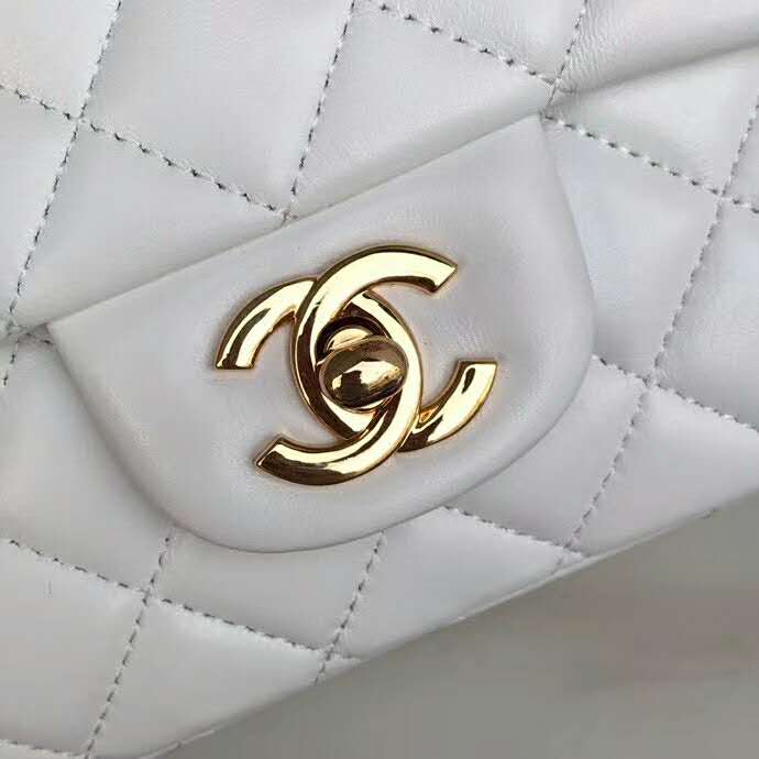 2020 Chanel mini Classic Flap Bag