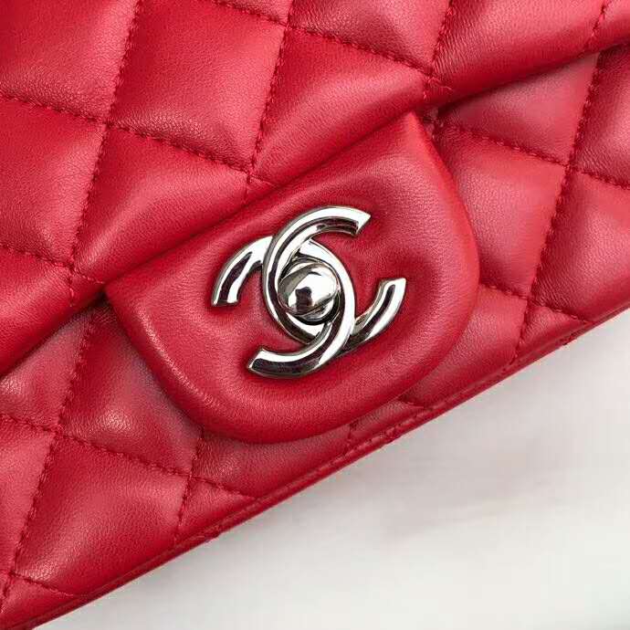 2020 Chanel mini Classic Flap Bag