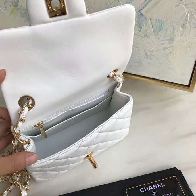 2020 Chanel mini Classic Flap Bag