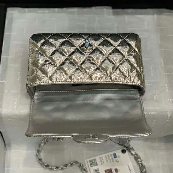 2020 Chanel mini Flap Bag