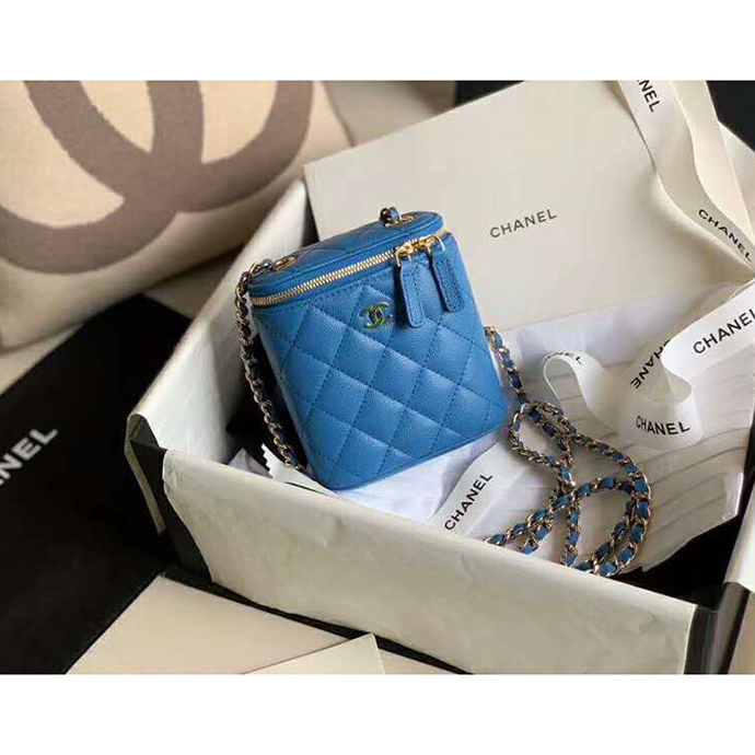 2020 Chanel mini vanity with classic chain