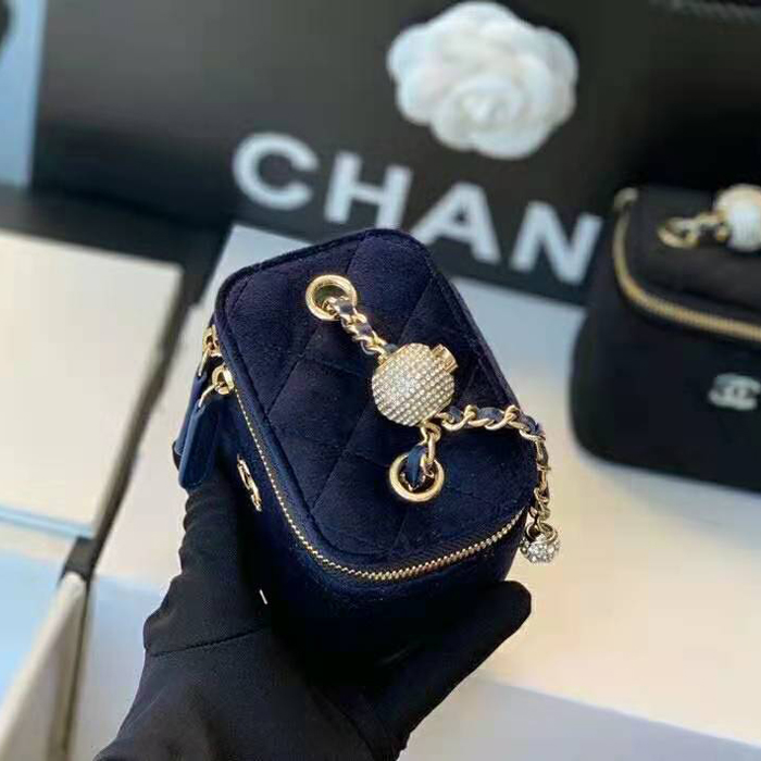 2020 Chanel mini vanity with classic chain