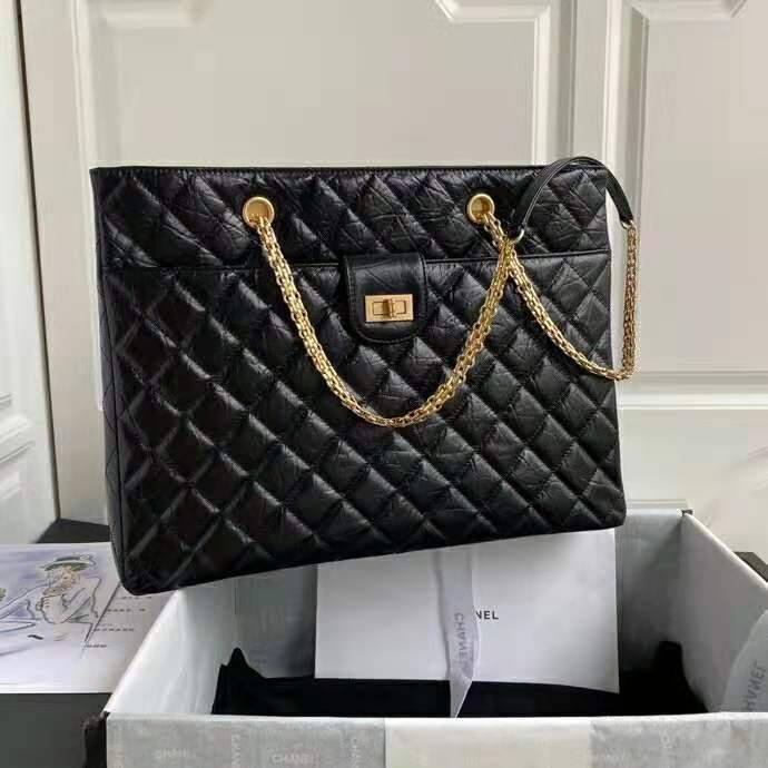 2020 Chanel shopping bag