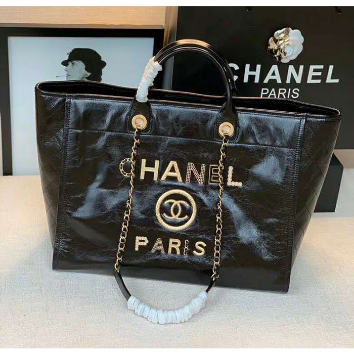 2020 Chanel shopping bag