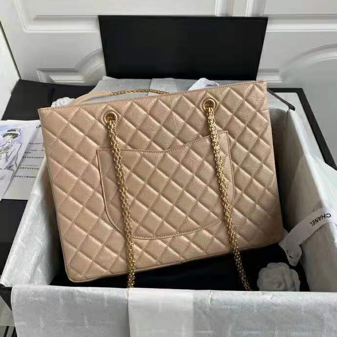 2020 Chanel shopping bag