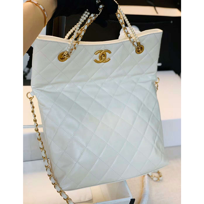 2020 Chanel shopping bag