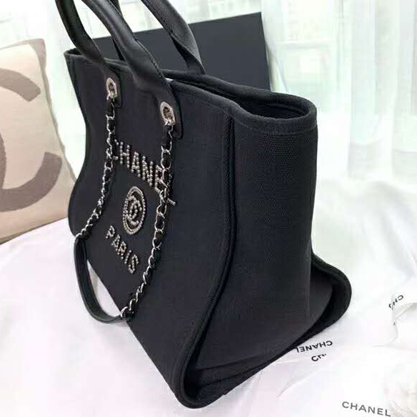 2020 Chanel shopping bag