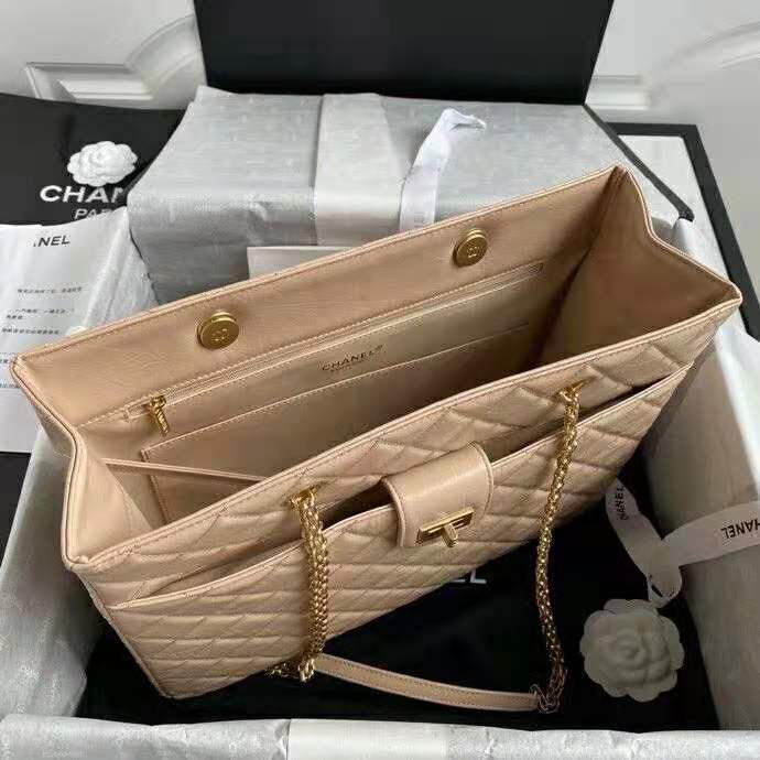 2020 Chanel shopping bag