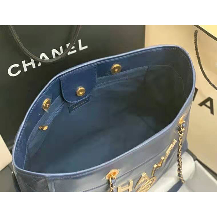 2020 Chanel shopping bag