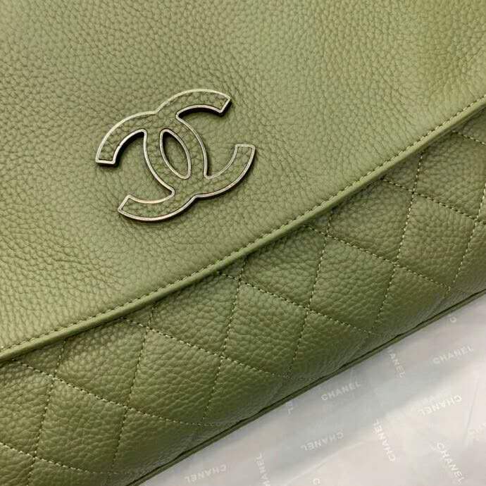 2020 Chanel shoulder Bag