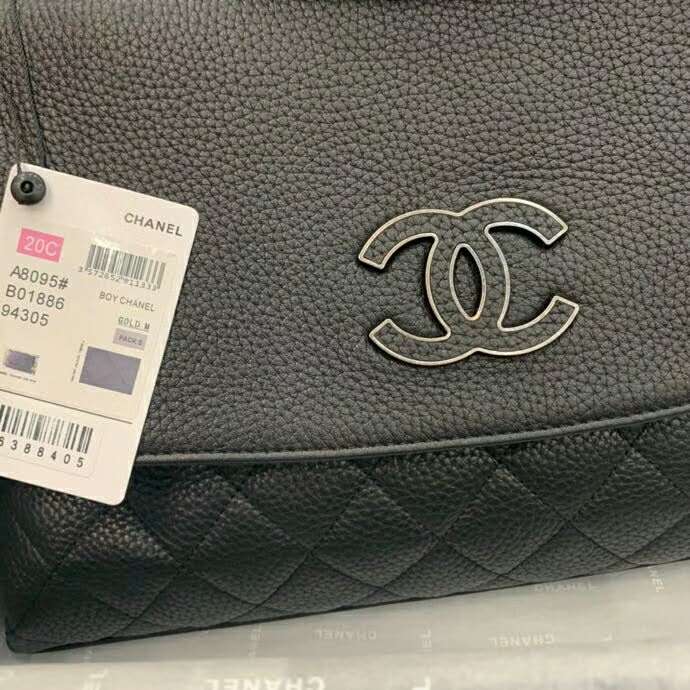 2020 Chanel shoulder Bag