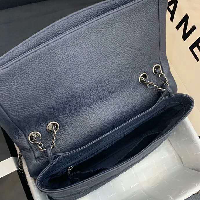 2020 Chanel shoulder Bag