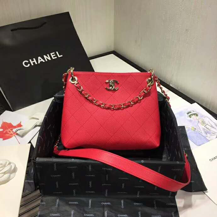 2020 Chanel shoulder bag