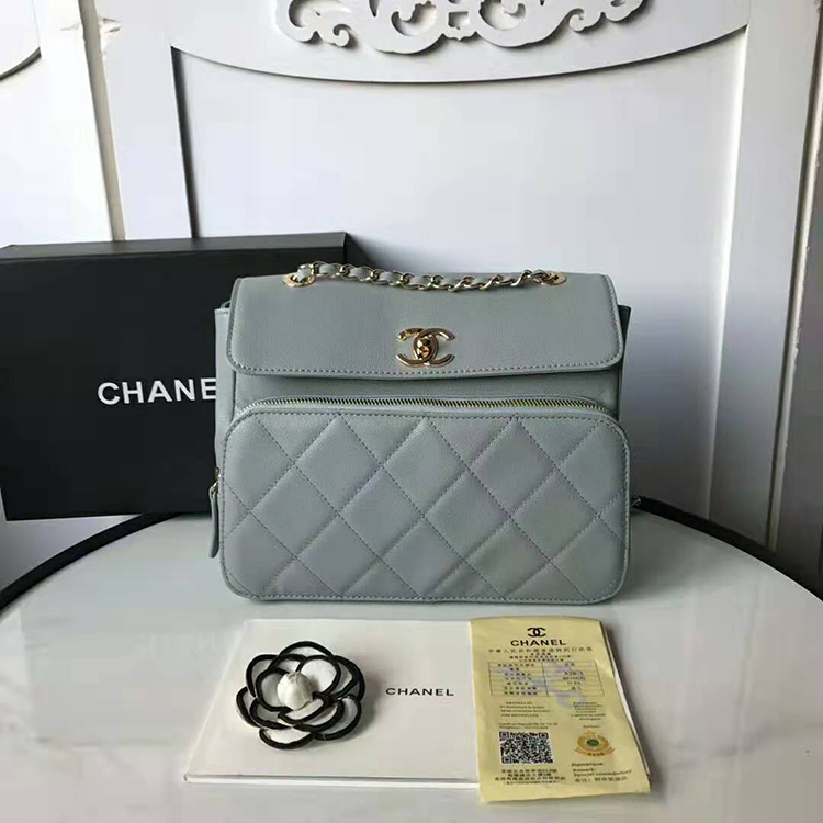 2020 Chanel shoulder bag