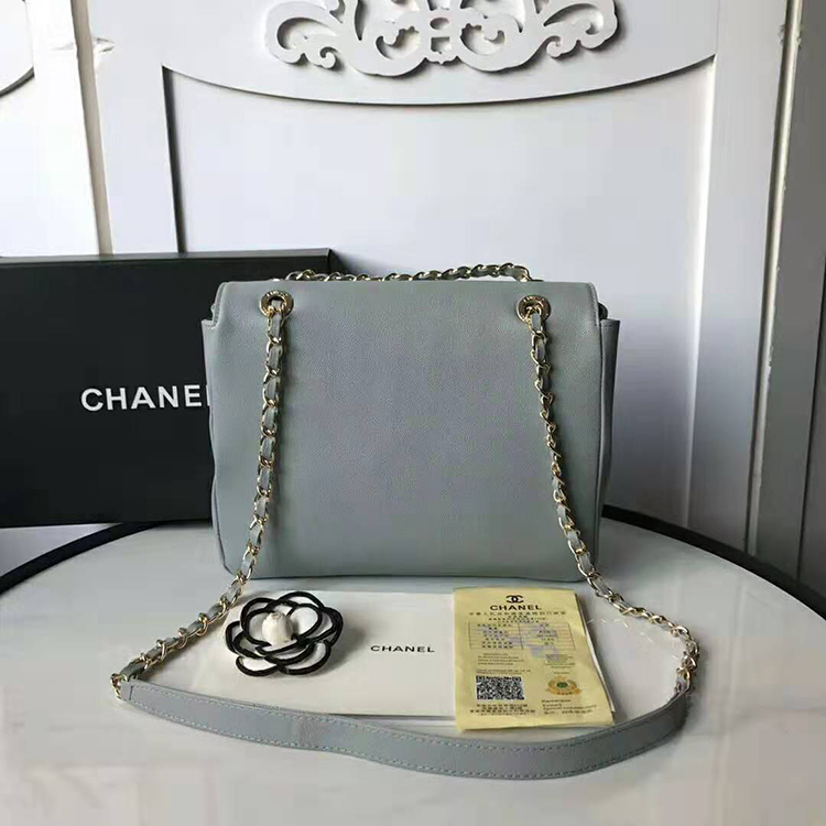 2020 Chanel shoulder bag