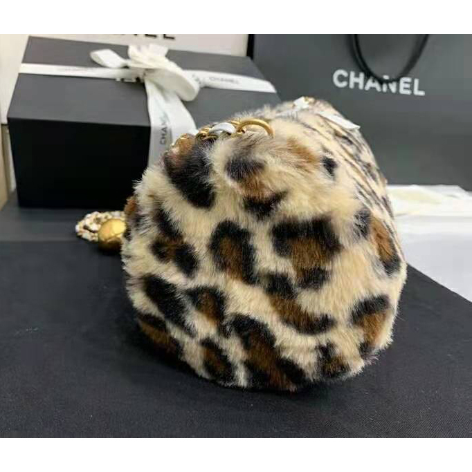 2020 Chanel small bowling bag