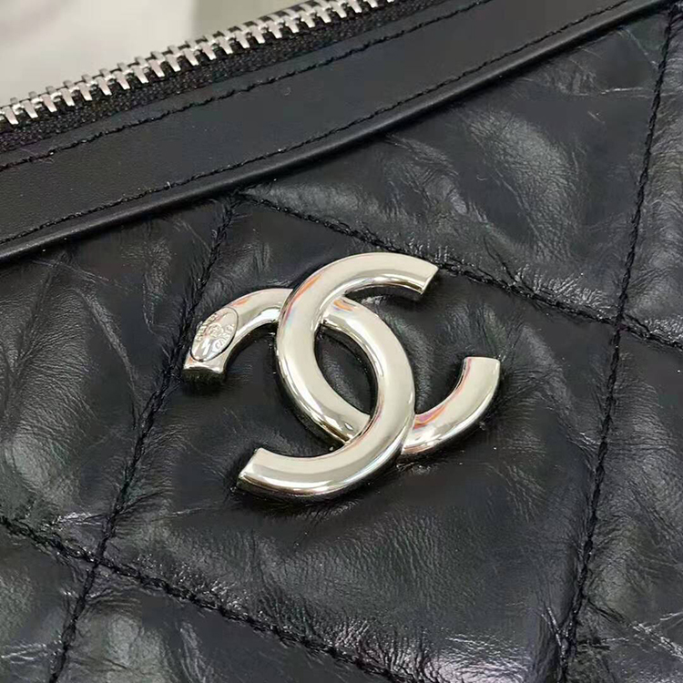 2020 Chanel small bowling bag