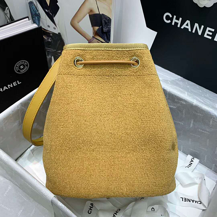 2020 Chanel small drawstring bag