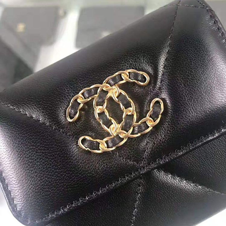 2020 Chanel small flap wallet