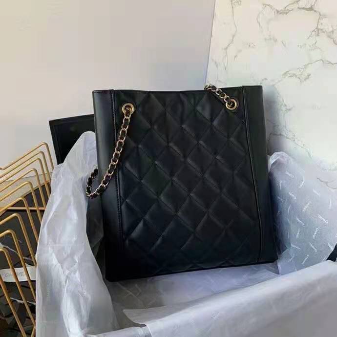 2020 Chanel small shopping bag